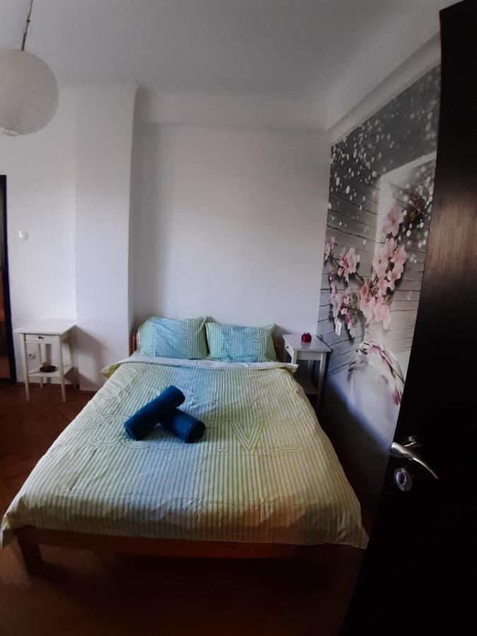 Appartamento Best Apartament In Center Bucarest Camera foto