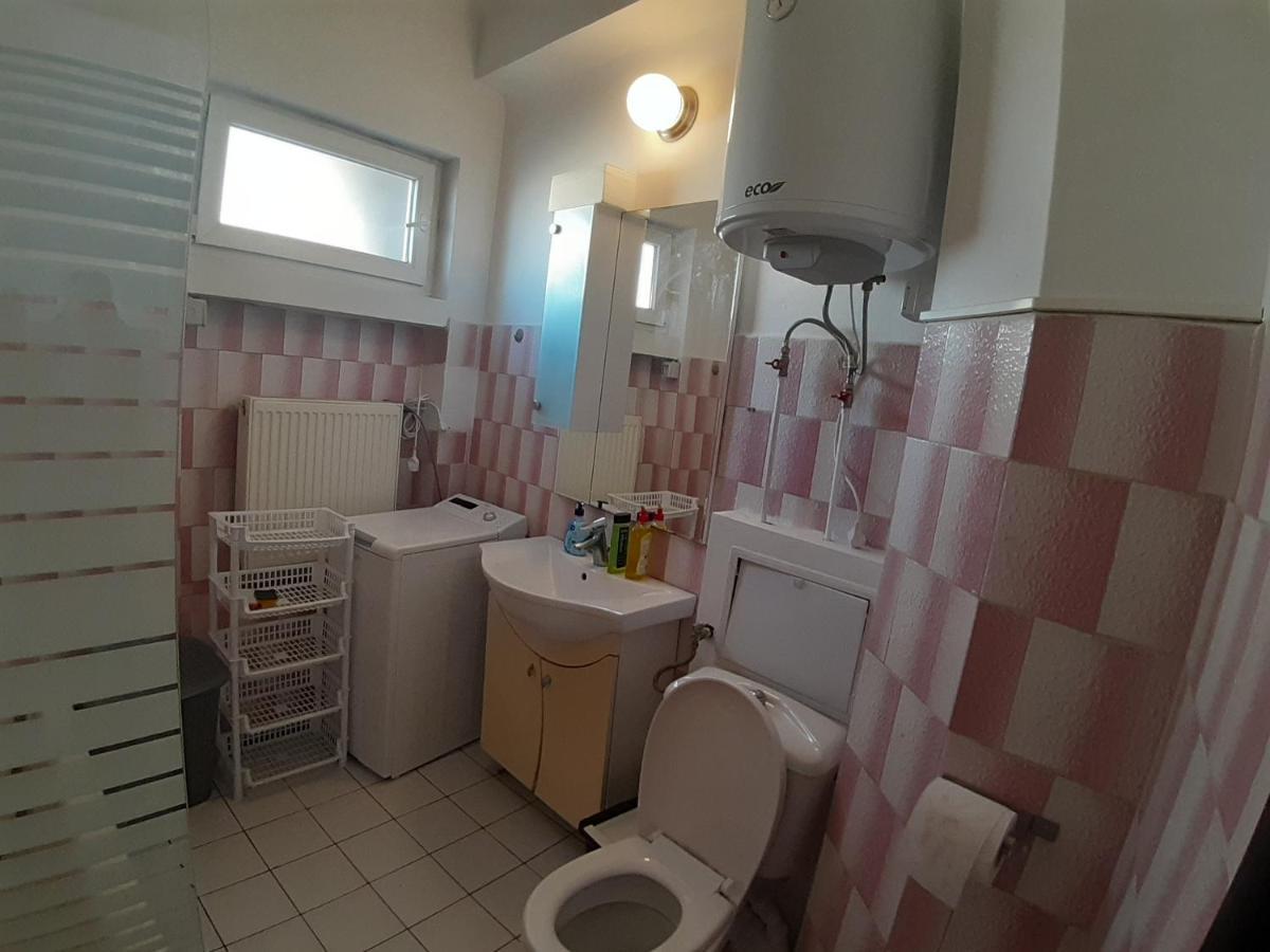 Appartamento Best Apartament In Center Bucarest Camera foto